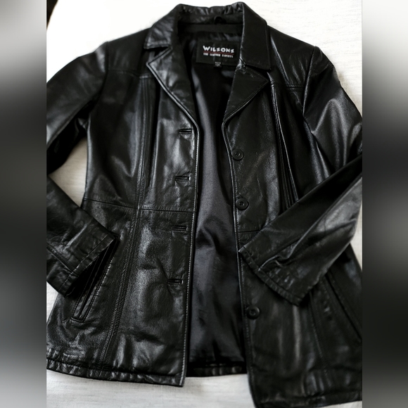 Wilsons Leather Jackets & Blazers - Wilson Leather Jacket Size:Medium